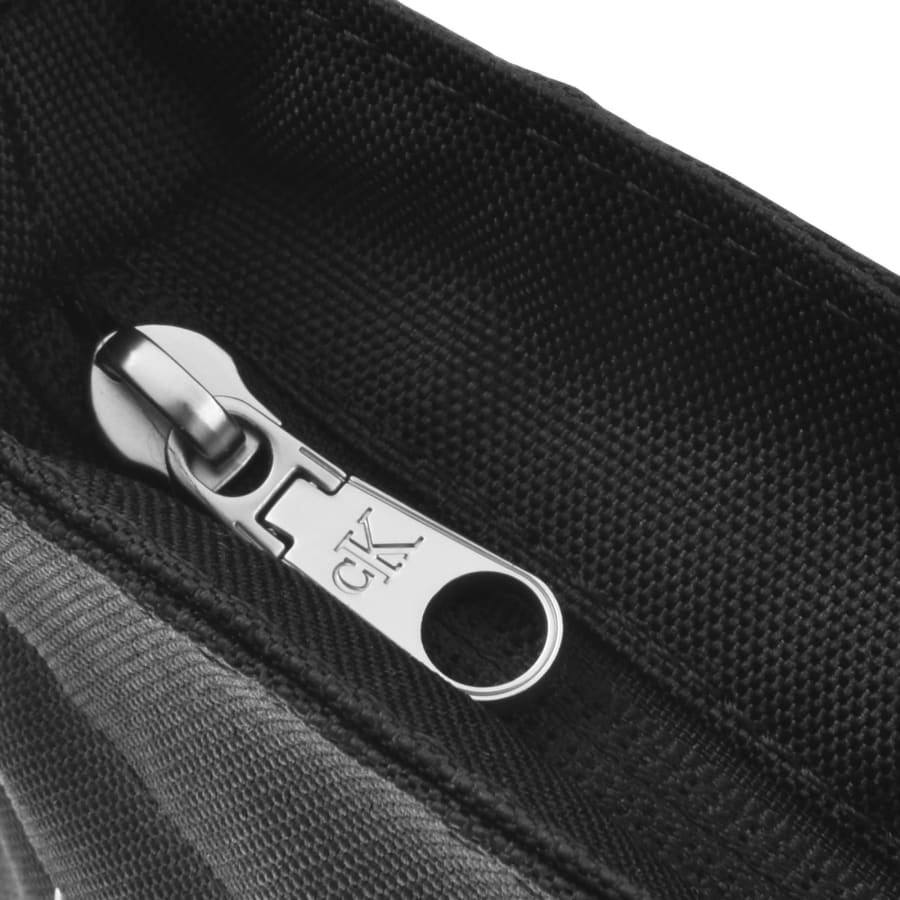 Calvin Klein Jeans Essentials Flat Bag Black